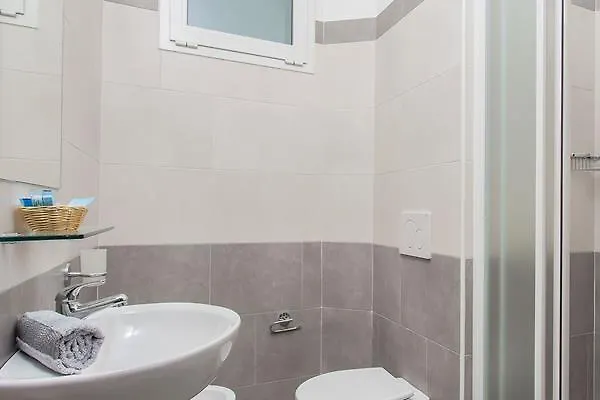 Hotel Platinum