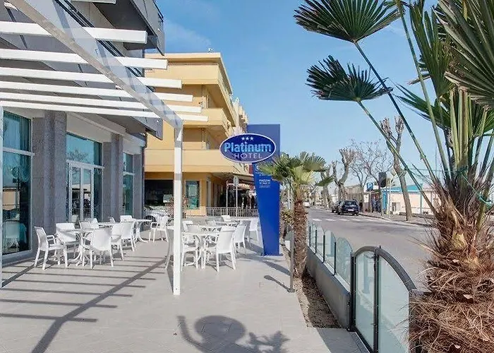 Hotel Platinum 3*