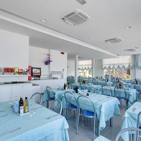 白金酒店 酒店 3*