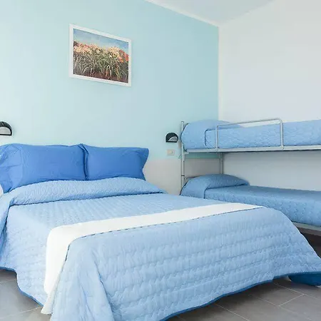 白金酒店 3* 里米尼